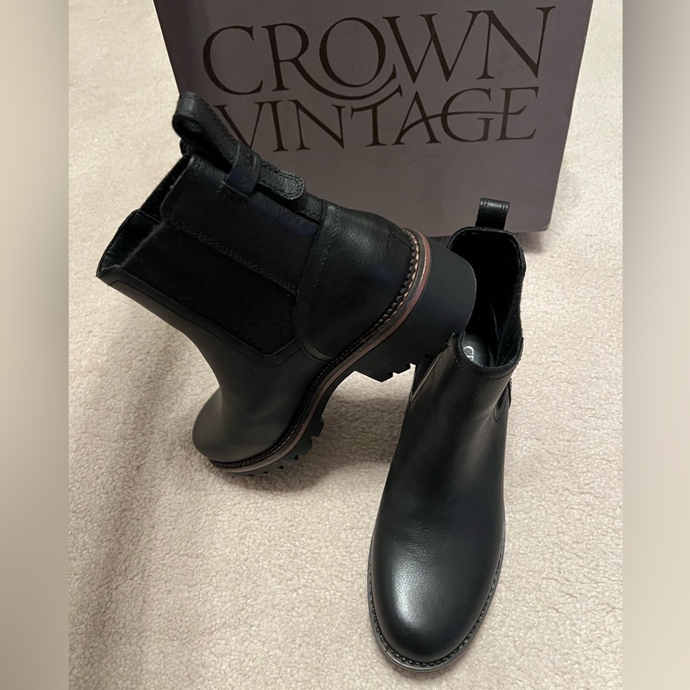 Chelsea Booties Size 8
